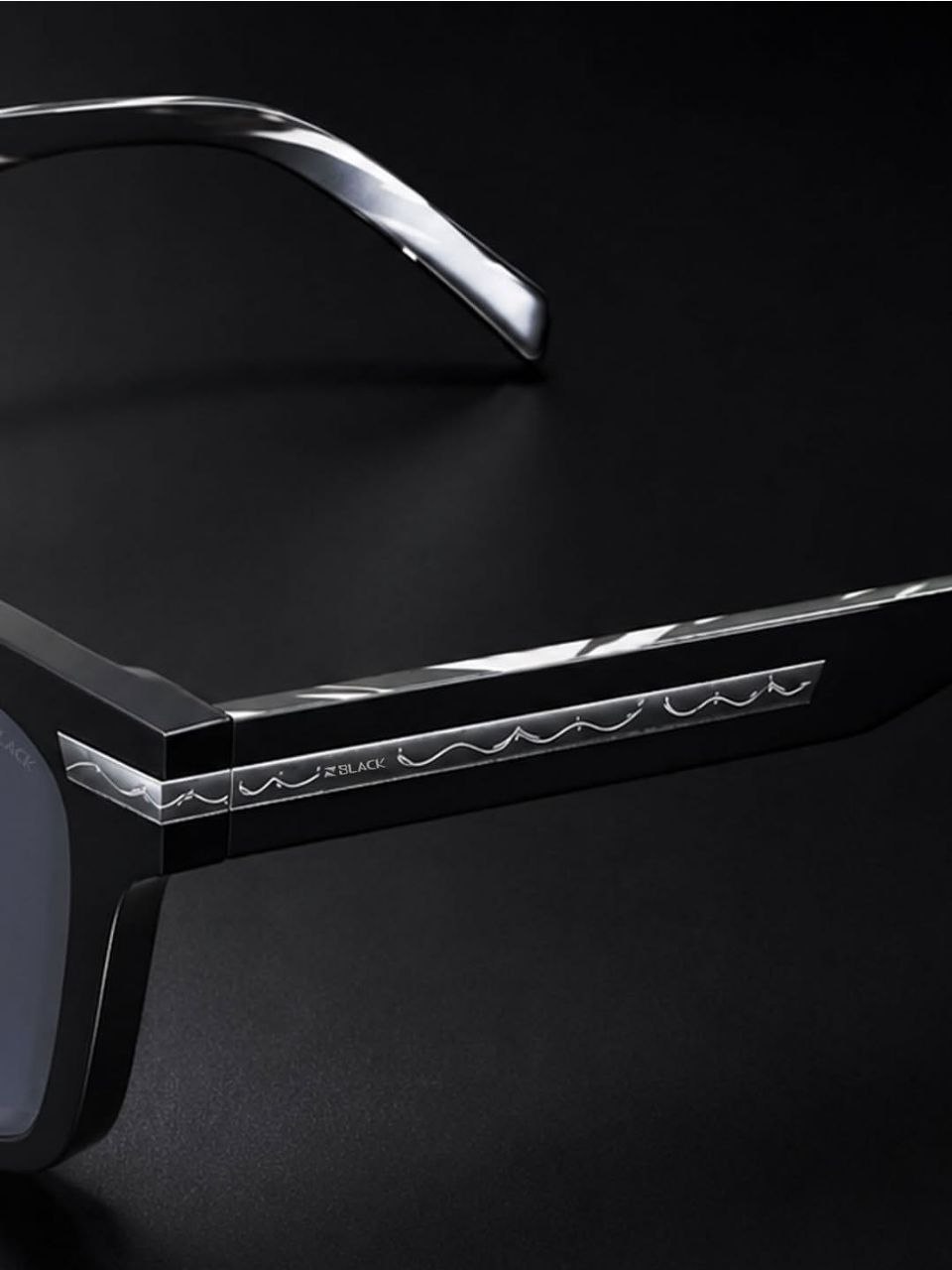 Iconic wholesale optical frame collection